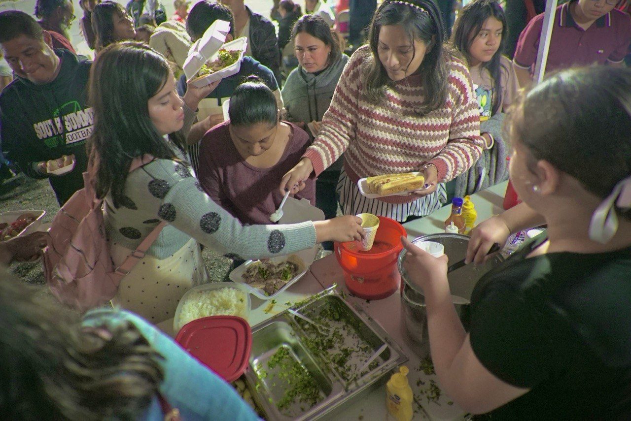 Hot meals for hundreds